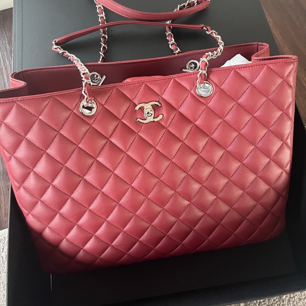 Chanel burgundy Quilted Calfskin Large Classic Tote Silver Hardware